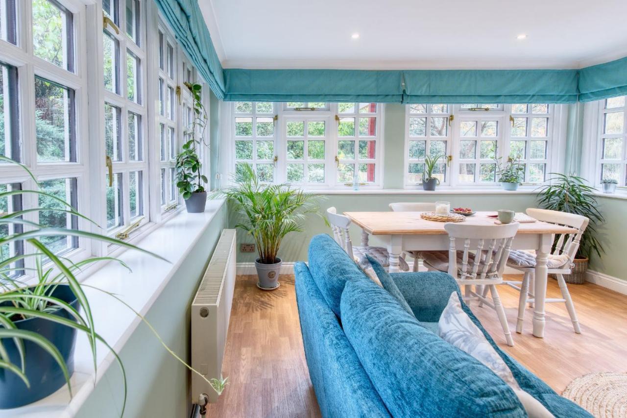 White Cross Cottage Woodbury Екстер'єр фото